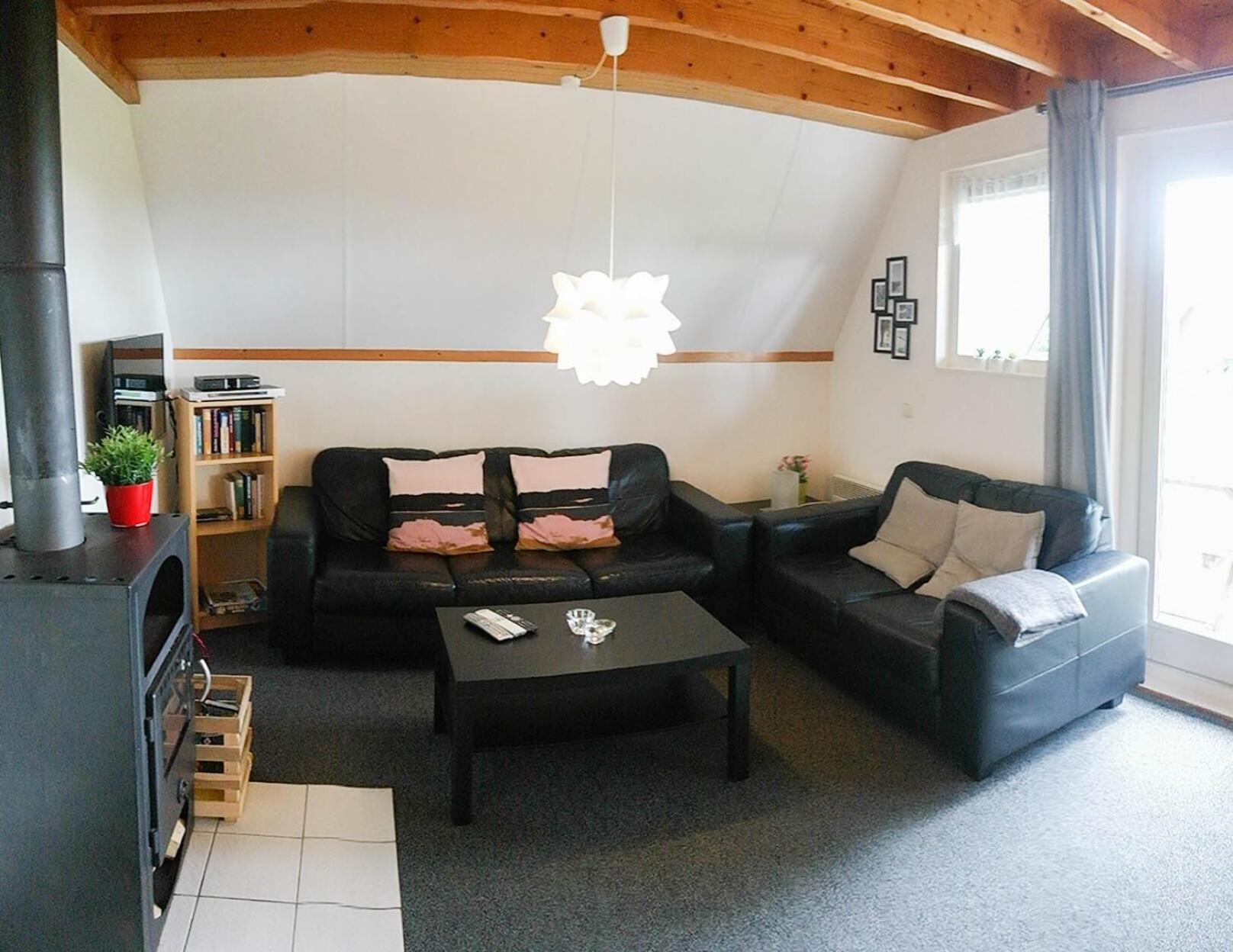 Leonie 6 Pers Holiday Home With A Large Garden Close To The Lauwersmeer Anjum Extérieur photo