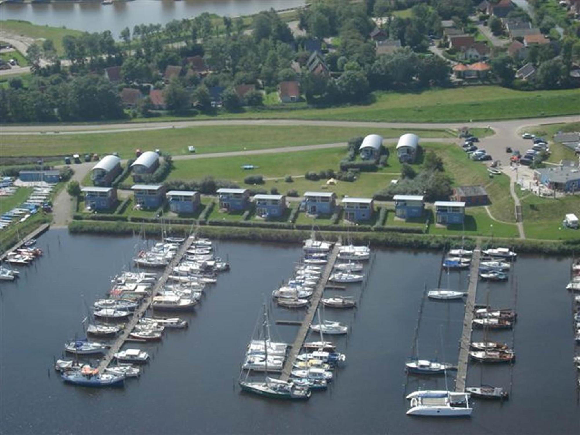 Leonie 6 Pers Holiday Home With A Large Garden Close To The Lauwersmeer Anjum Extérieur photo